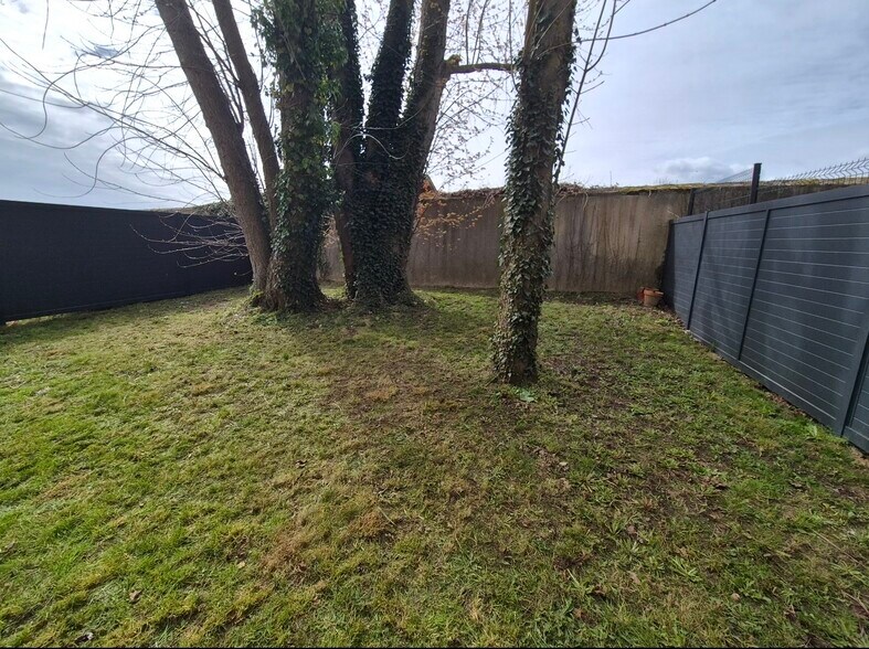 2 Rue Du Parc, Hérouville-en-Vexin à vendre - Photo du bâtiment - Image 2 de 7
