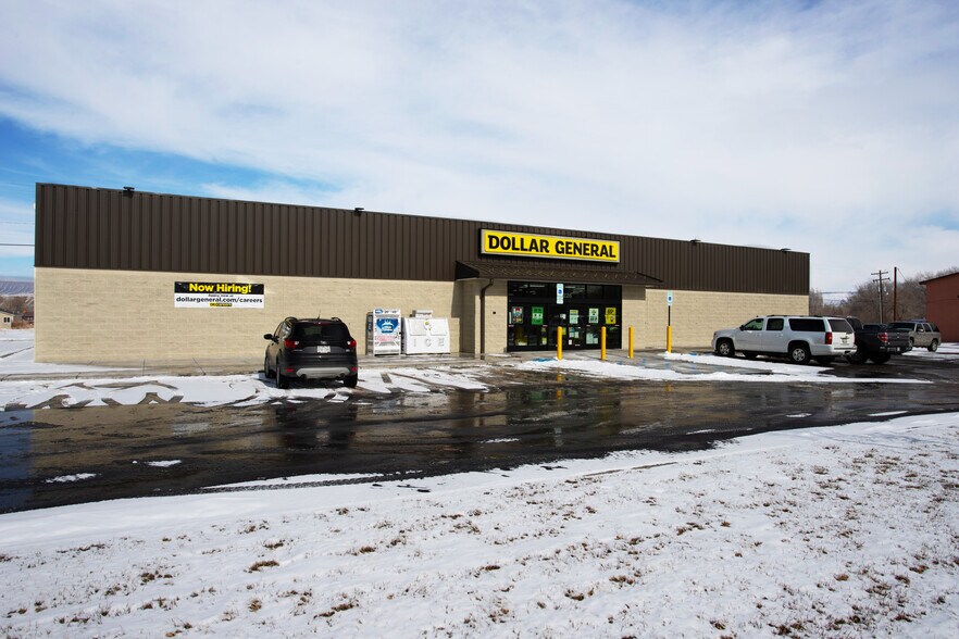 226 E Main St, Rangely, CO à vendre - Photo du bâtiment - Image 2 de 4