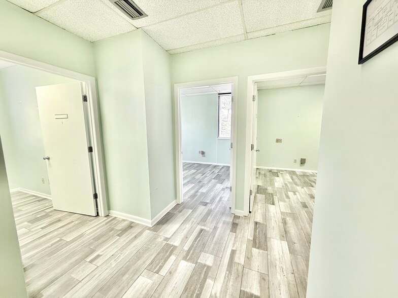 3949 Evans Ave, Fort Myers, FL for sale - Building Photo - Image 2 of 20