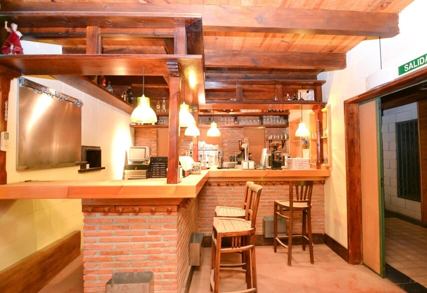 View Photo