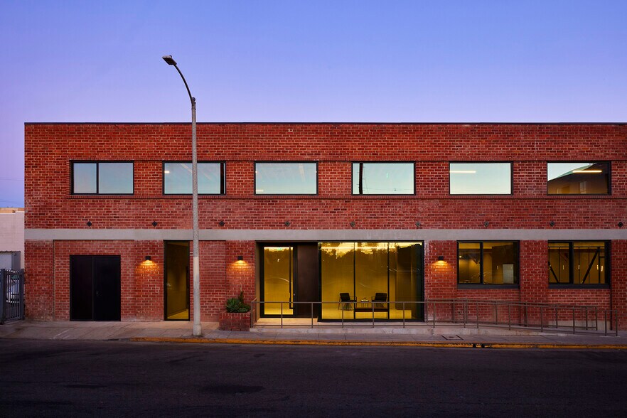 1144-1146 N Las Palmas Ave, Los Angeles, CA à vendre - Photo du bâtiment - Image 1 de 18