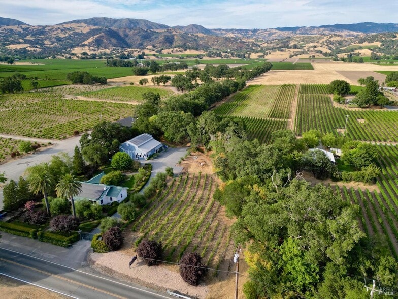 5511 Highway 128, Geyserville, CA for sale - Aerial - Image 1 of 4