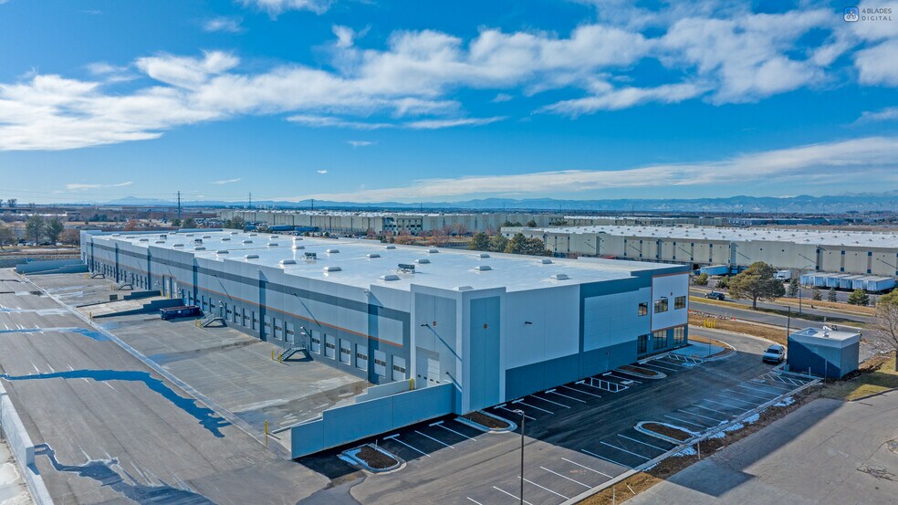 3250 N Himalaya Rd, Aurora, CO à louer - Photo du bâtiment - Image 2 de 3