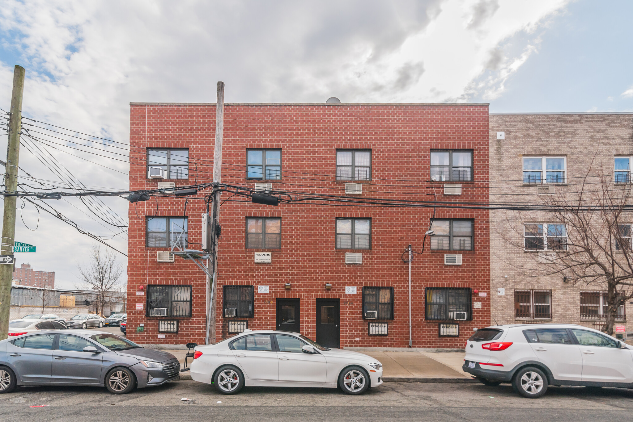 937 Croes Ave, Bronx, NY for sale Primary Photo- Image 1 of 3