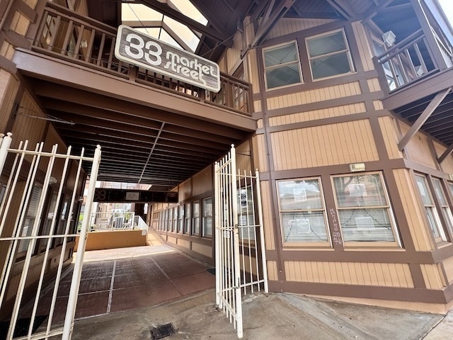 33 N Market St, Wailuku, HI for sale - Building Photo - Image 2 of 8