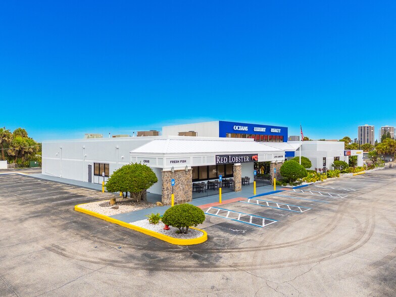 3162 S Atlantic Ave, Daytona Beach Shores, FL à louer - Photo du bâtiment - Image 2 de 98