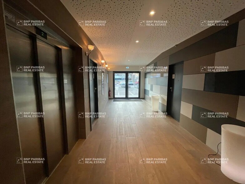 12 Rue De La Haye, Schiltigheim for sale - Interior Photo - Image 3 of 13