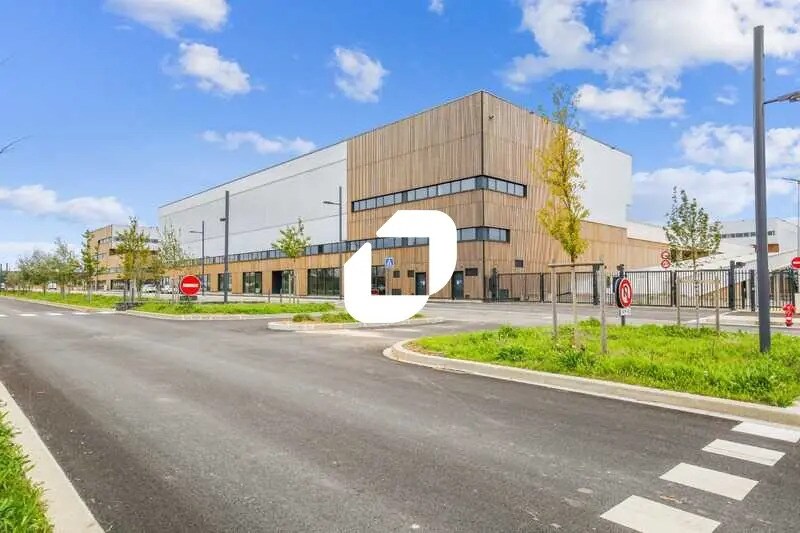 Flex in Tremblay-en-France for lease - Building Photo - Image 2 of 30