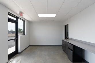 7200 Old Liberty Road, Powell, OH for lease Interior Photo- Image 2 of 5