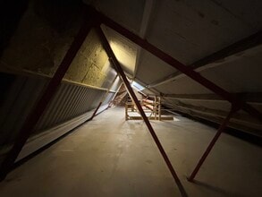 Sandown Road, Watford for lease Interior Photo- Image 2 of 5