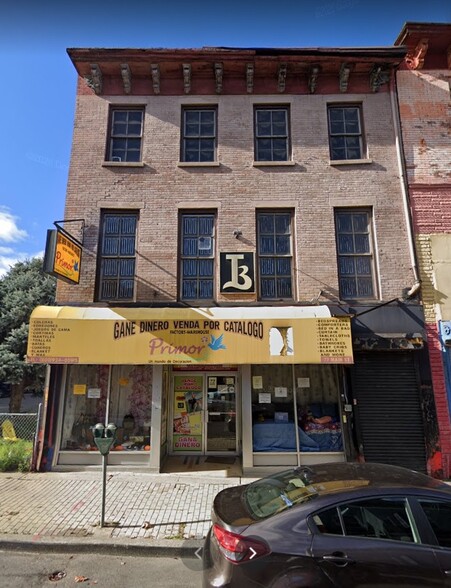 72 Main, Paterson, NJ for sale - Primary Photo - Image 1 of 1