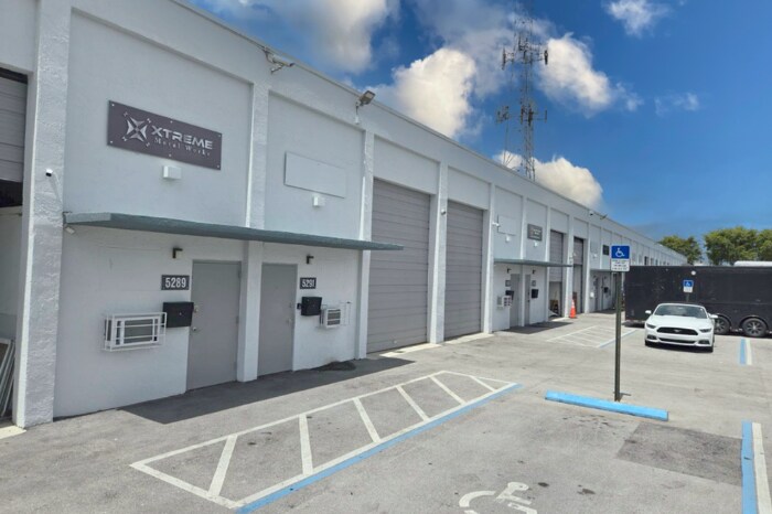 5220-5296 NW 163rd St, Miami Lakes, FL à louer - Photo du bâtiment - Image 2 de 17