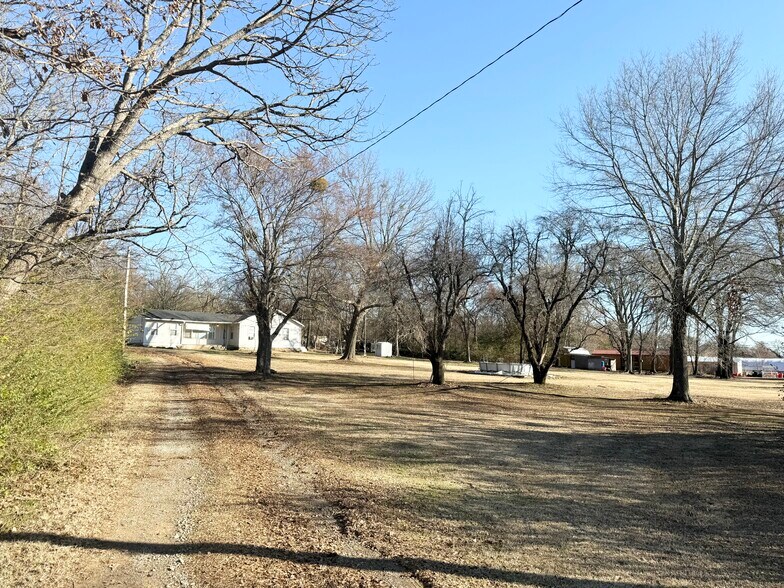 1937 S Old Highway 69, Mcalester, OK à vendre - Photo du bâtiment - Image 2 de 17