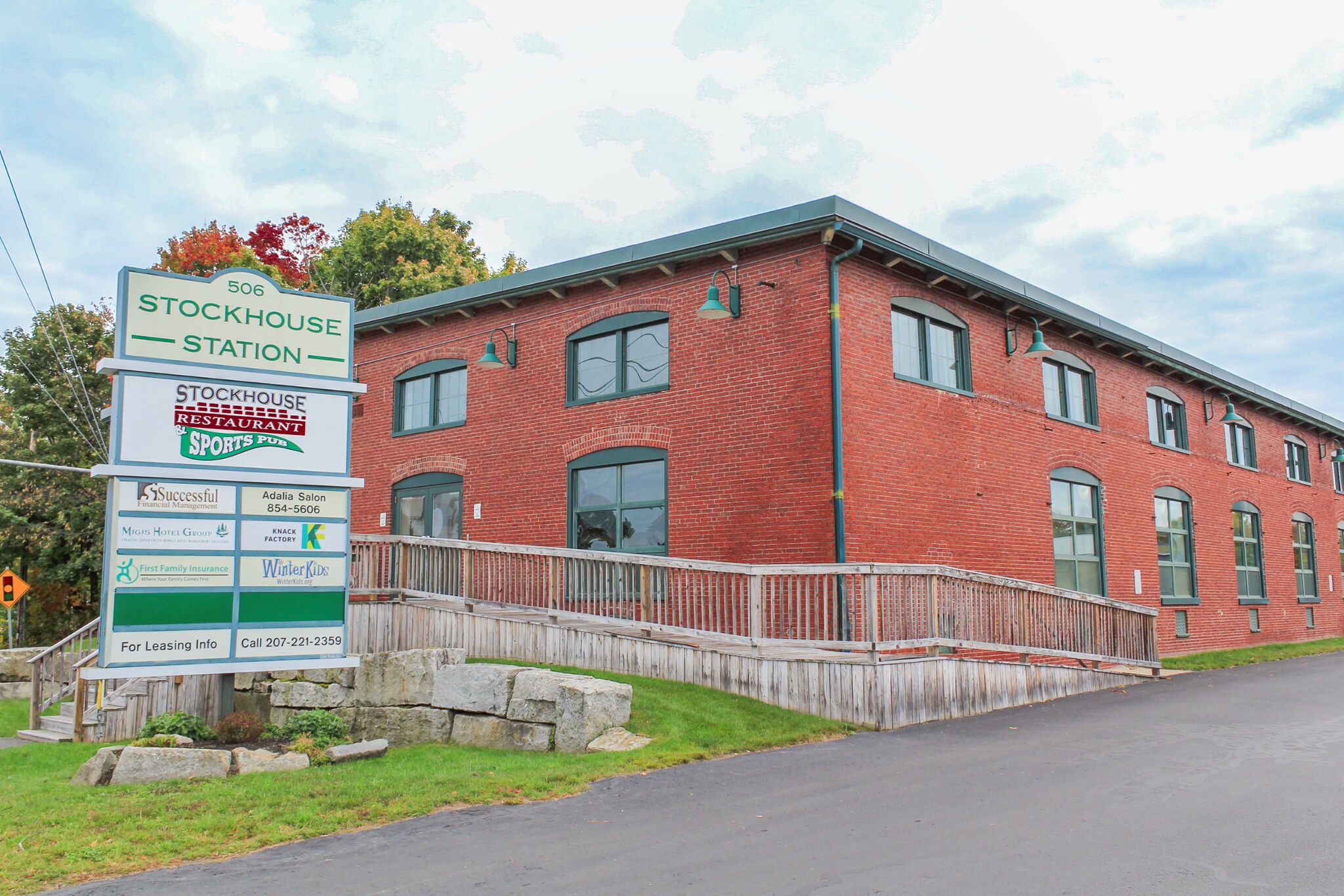 506 Main St, Westbrook, ME for lease Building Photo- Image 1 of 13