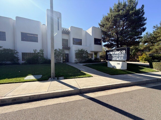 540 E Foothill Blvd, San Dimas, CA à louer Photo du bâtiment- Image 1 de 7