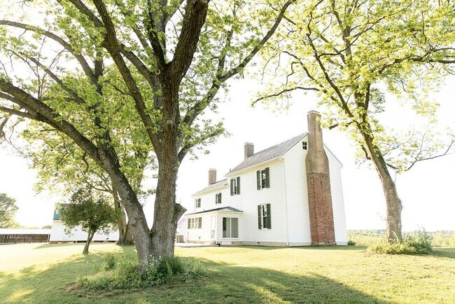 Plus de détails pour 4087 Coleman Dr, Alton, VA - Spécialité à vendre