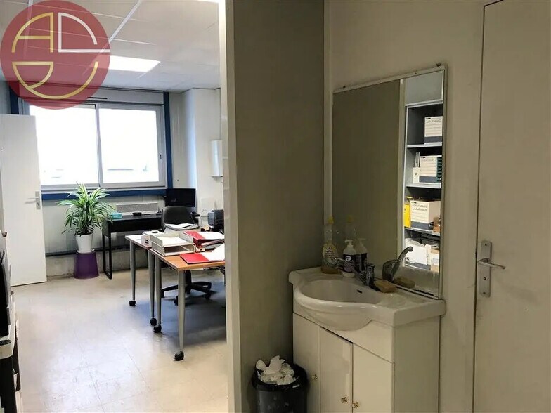 Industrial in Escalquens for lease - Interior Photo - Image 2 of 4