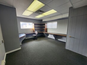 315 E 2nd St, Boyertown, PA for lease Interior Photo- Image 1 of 10