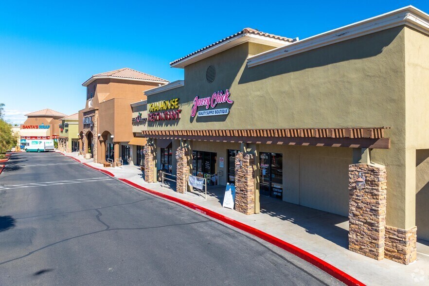 9890 S Maryland Pky, Las Vegas, NV à louer - Photo du bâtiment - Image 3 de 15