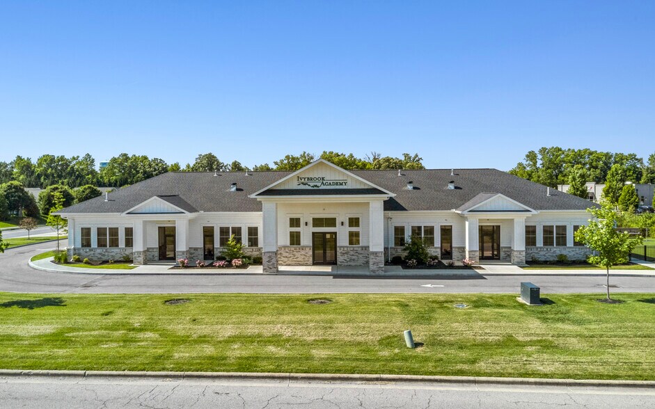 9098 Bunker Ln, Powell, OH à vendre - Photo du bâtiment - Image 1 de 6