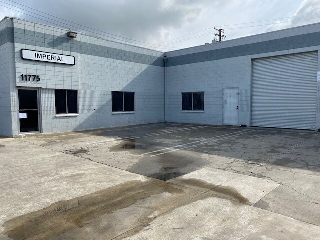 11775 Slauson Ave, Santa Fe Springs, CA à louer - Photo du bâtiment - Image 1 de 2