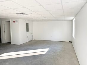 272 South St, Walpole, MA for lease Interior Photo- Image 2 of 2