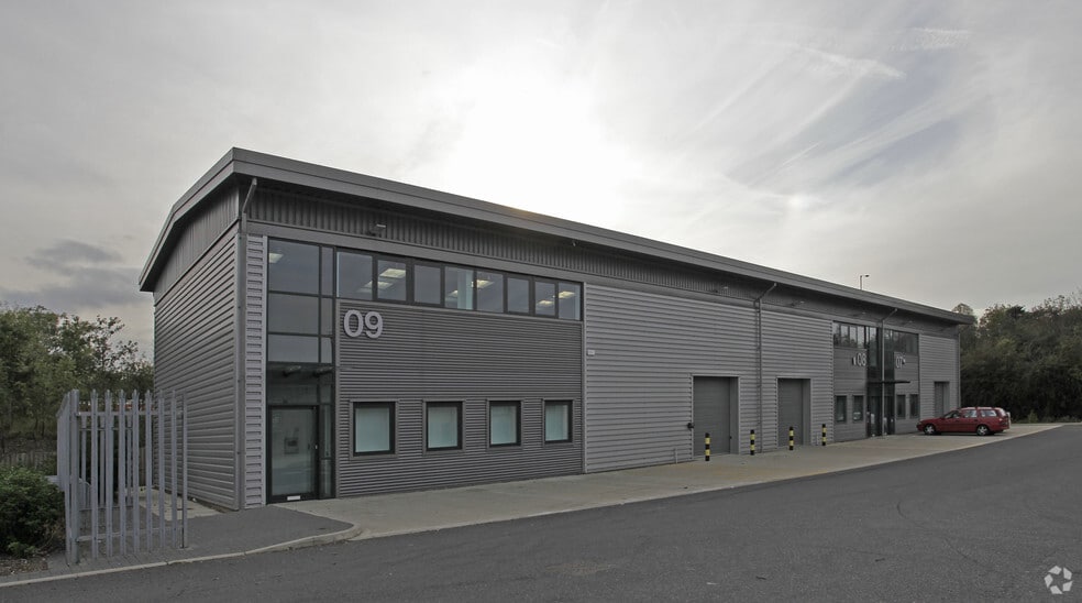 Anderson Rd, Swavesey à louer - Photo du bâtiment - Image 2 de 11