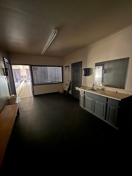 2040 LA Highway 59, Mandeville, LA à louer - Photo du bâtiment - Image 3 de 8