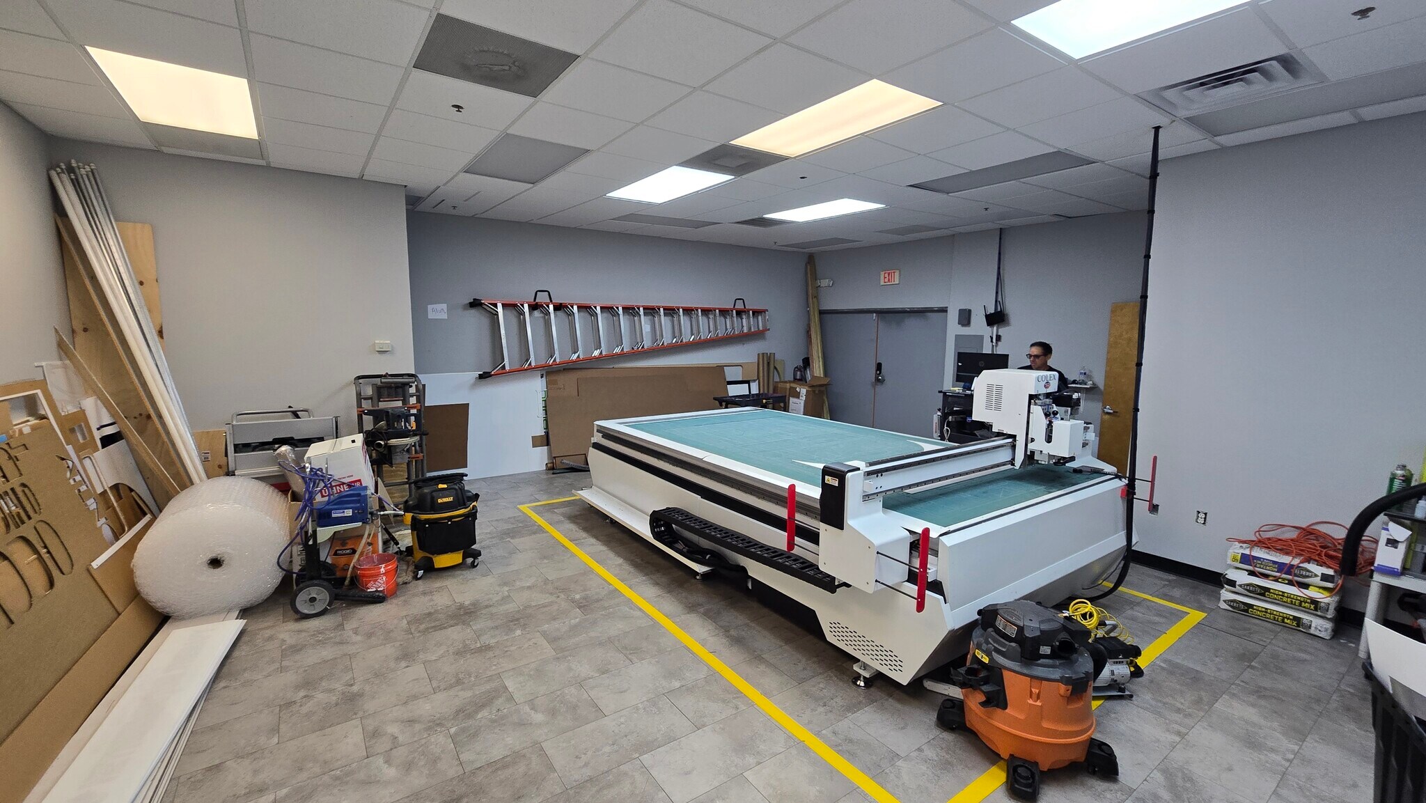 7640 N Wickham Rd, Melbourne, FL for lease Interior Photo- Image 1 of 3