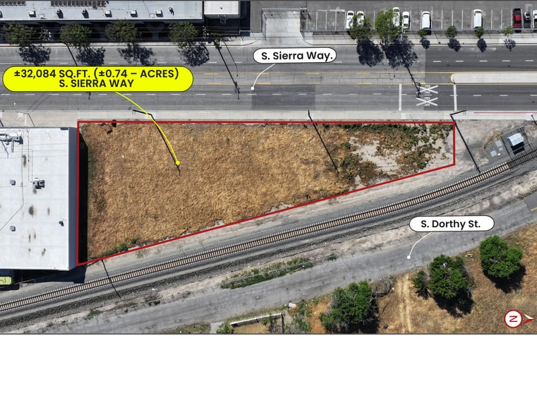 Sierra Way, San Bernardino, CA à vendre - Photo du bâtiment - Image 3 de 3