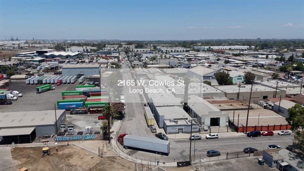 2165 W Cowles St, Long Beach, CA à louer - Vidéo sur l’inscription commerciale - Image 2 de 22