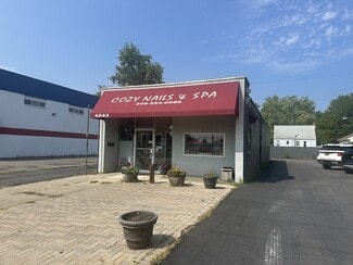 More details for 4243 Coolidge Hwy, Royal Oak, MI - Retail for Lease