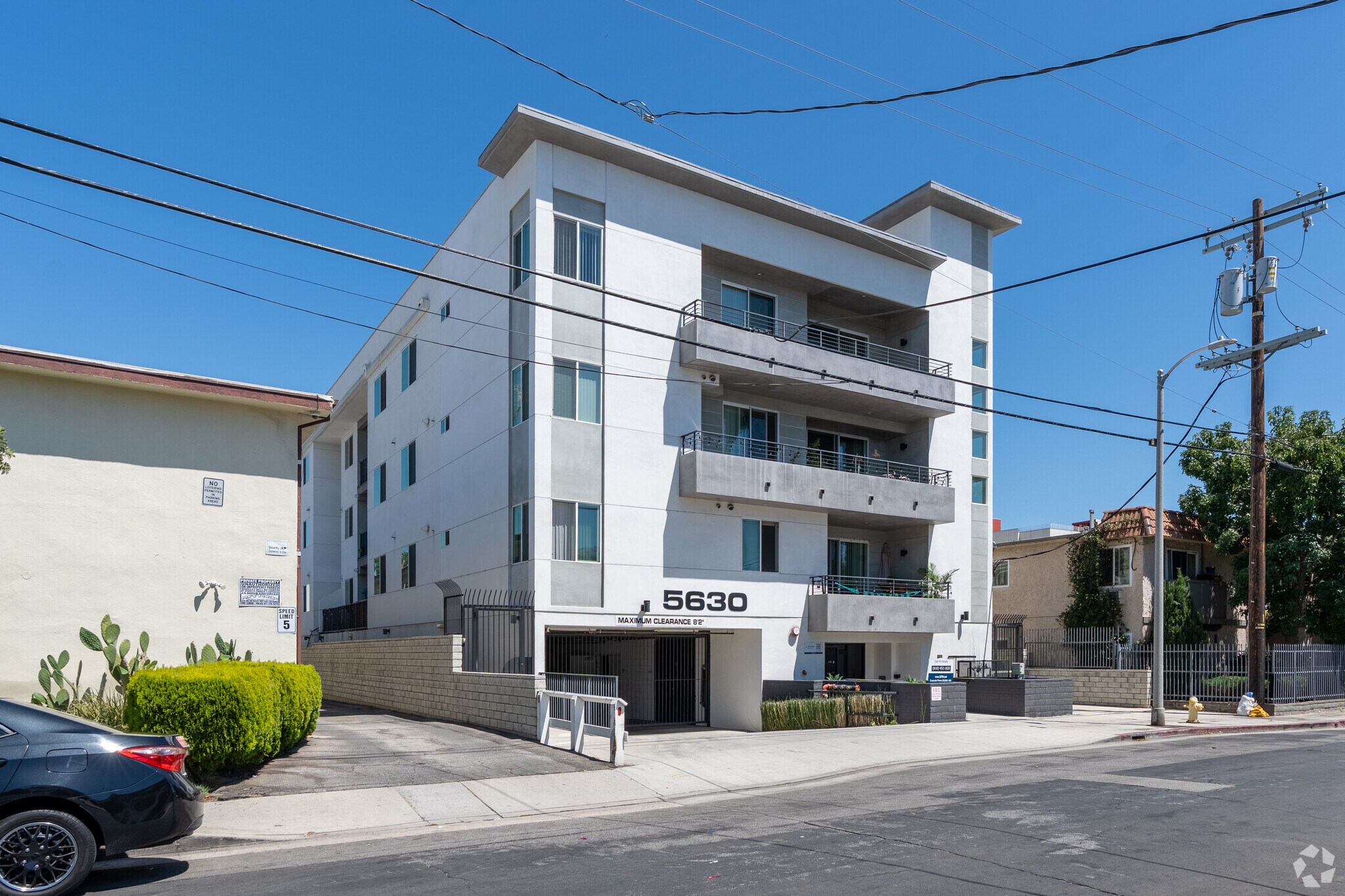 5630 N Fair Ave, North Hollywood, CA à vendre Photo principale- Image 1 de 1