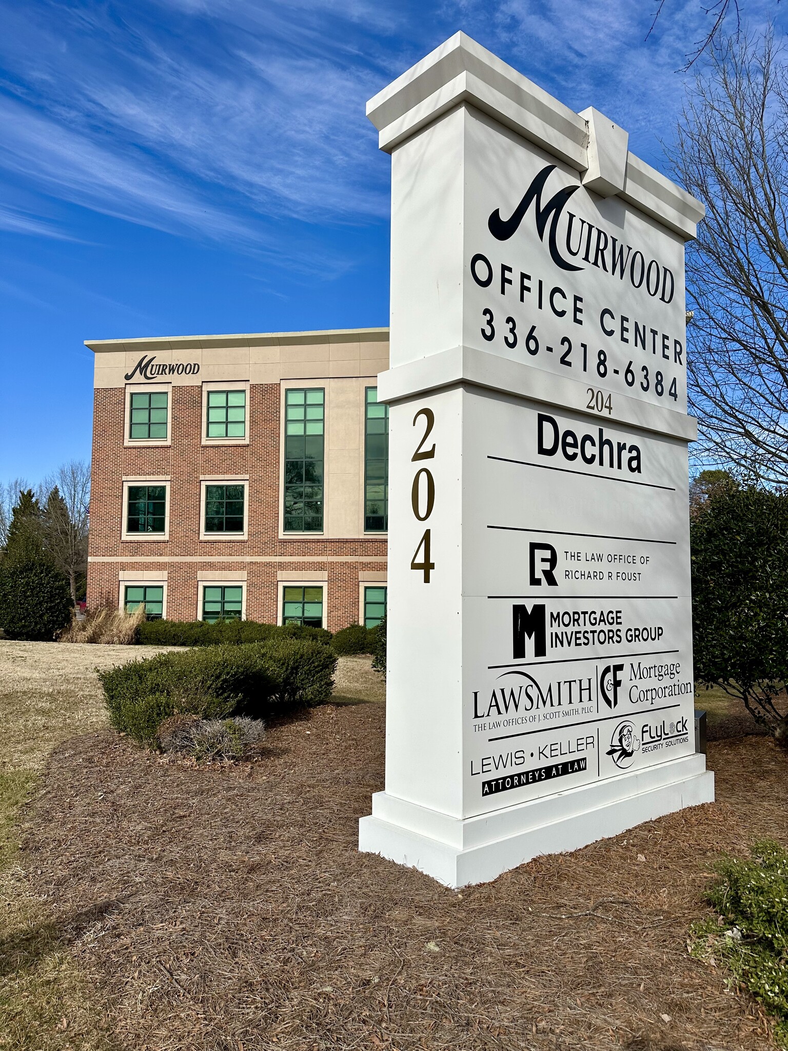 204 Muirs Chapel Rd, Greensboro, NC for lease Primary Photo- Image 1 of 13