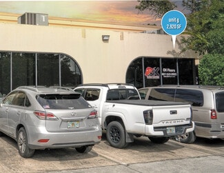 Plus de détails pour 7033 Stapoint Ct, Winter Park, FL - Industriel à louer