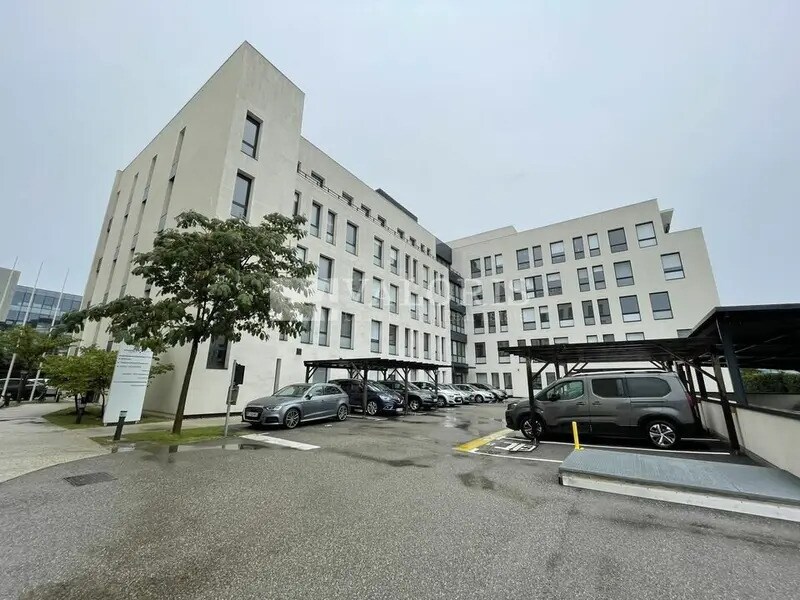 55 Avenue Paul Krüger, Villeurbanne à louer Photo du bâtiment- Image 1 de 12