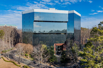 3100 Smoketree Ct, Raleigh, NC à louer Photo du bâtiment- Image 1 de 13