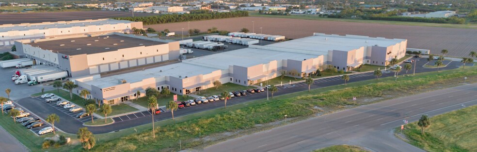 1501 N International Blvd, Hidalgo, TX à louer - Photo du bâtiment - Image 1 de 5
