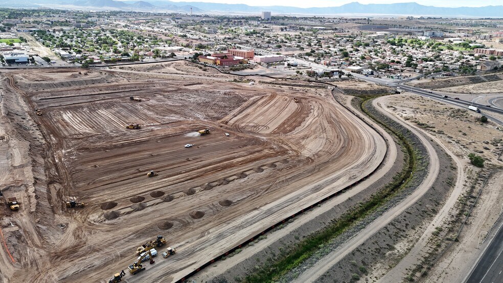 NE I-25 & Gibson Blvd, Albuquerque, NM à louer - Photo de construction - Image 2 de 2