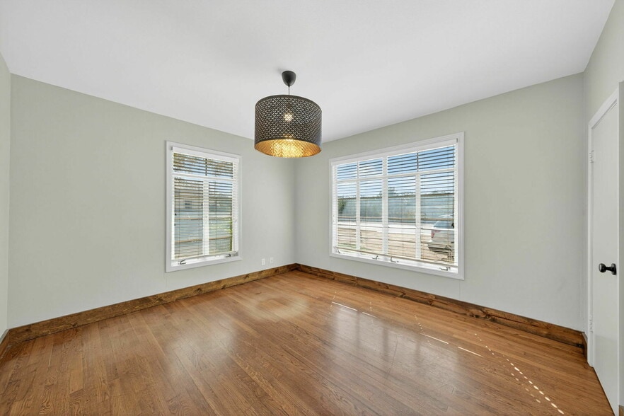 920 E Blanco Rd, Boerne, TX à louer - Photo du bâtiment - Image 1 de 7