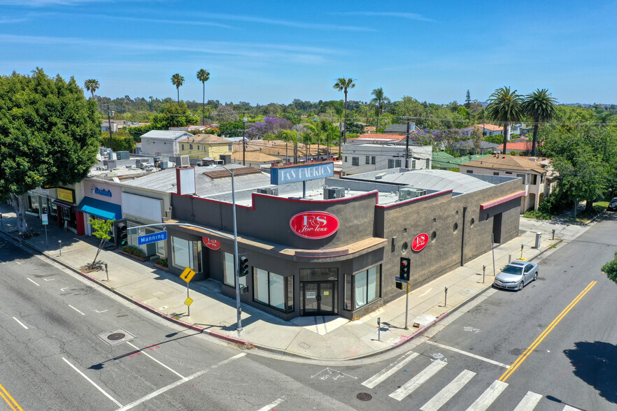 10622 W Pico Blvd, Los Angeles, CA à vendre - Photo du bâtiment - Image 1 de 1