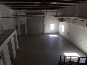 12505 66th St N, Largo, FL for lease Interior Photo- Image 1 of 10