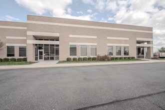 112 Patriot Dr, Middletown, DE for lease Building Photo- Image 1 of 13