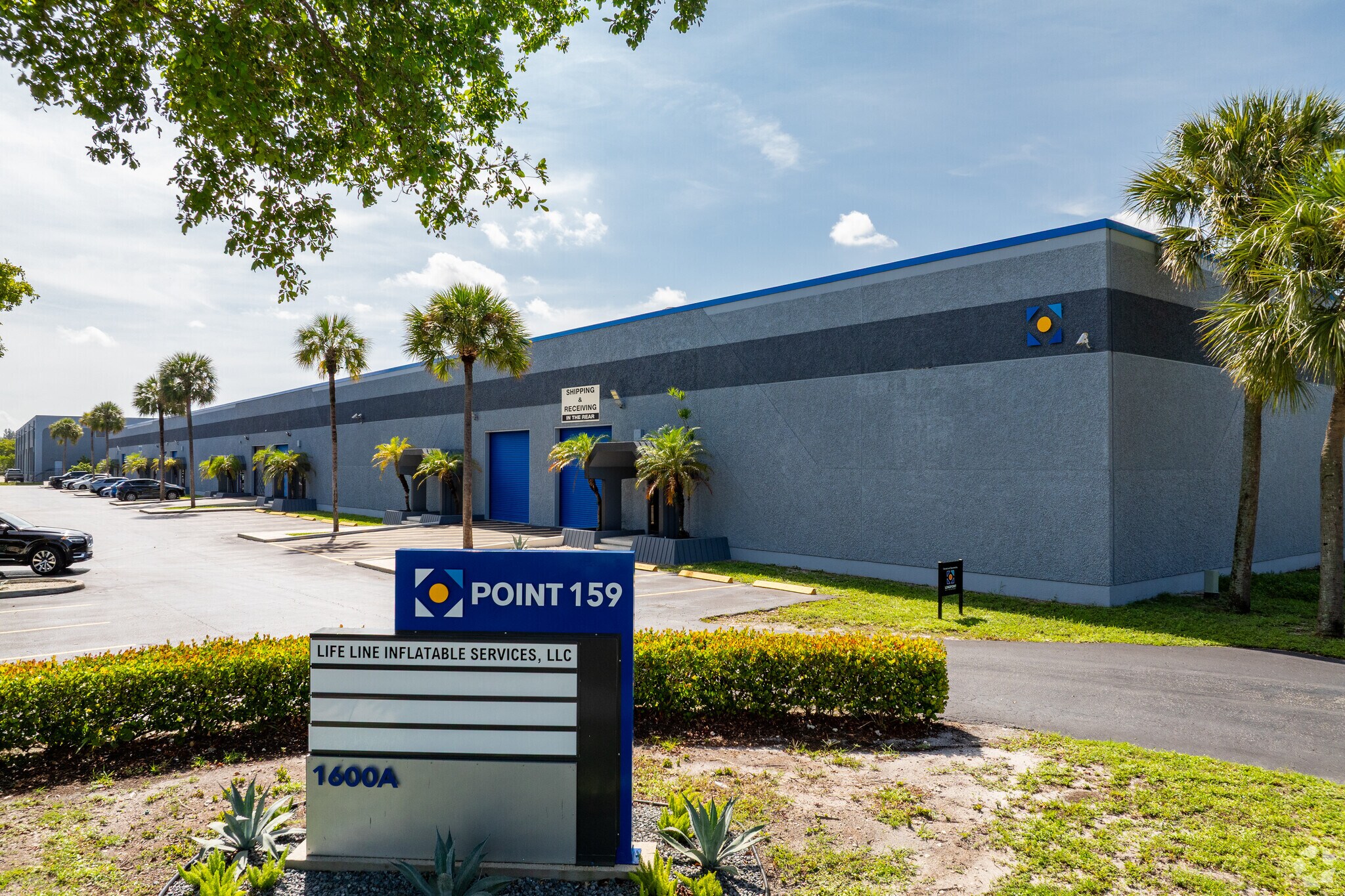 1600 NW 159th St, Miami, FL for lease Primary Photo- Image 1 of 7