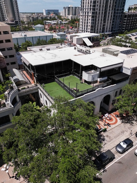 260 1st Ave S, Saint Petersburg, FL for sale - Building Photo - Image 2 of 16