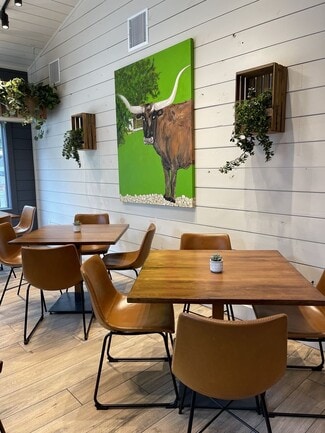 Plus de détails pour 13904 Rr-12, Wimberley, TX - Commerce de détail à louer