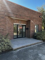 312-316 W San Augustine St, Deer Park TX - Loft