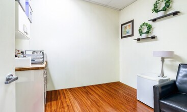 8423 Mukilteo Speedway, Mukilteo, WA à louer Photo intérieure- Image 2 de 4