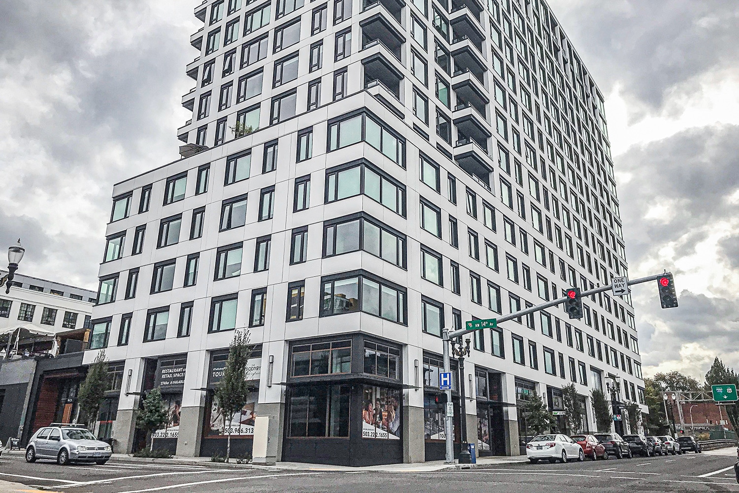 1470 NW Glisan St, Portland, OR for lease Primary Photo- Image 1 of 6