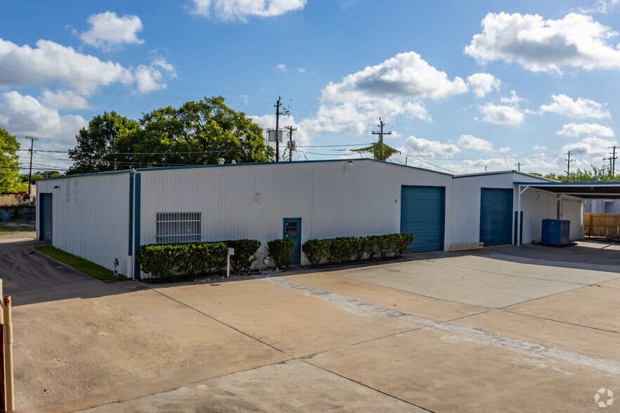 8422 Bascom St, Houston, TX for lease - Primary Photo - Image 1 of 6